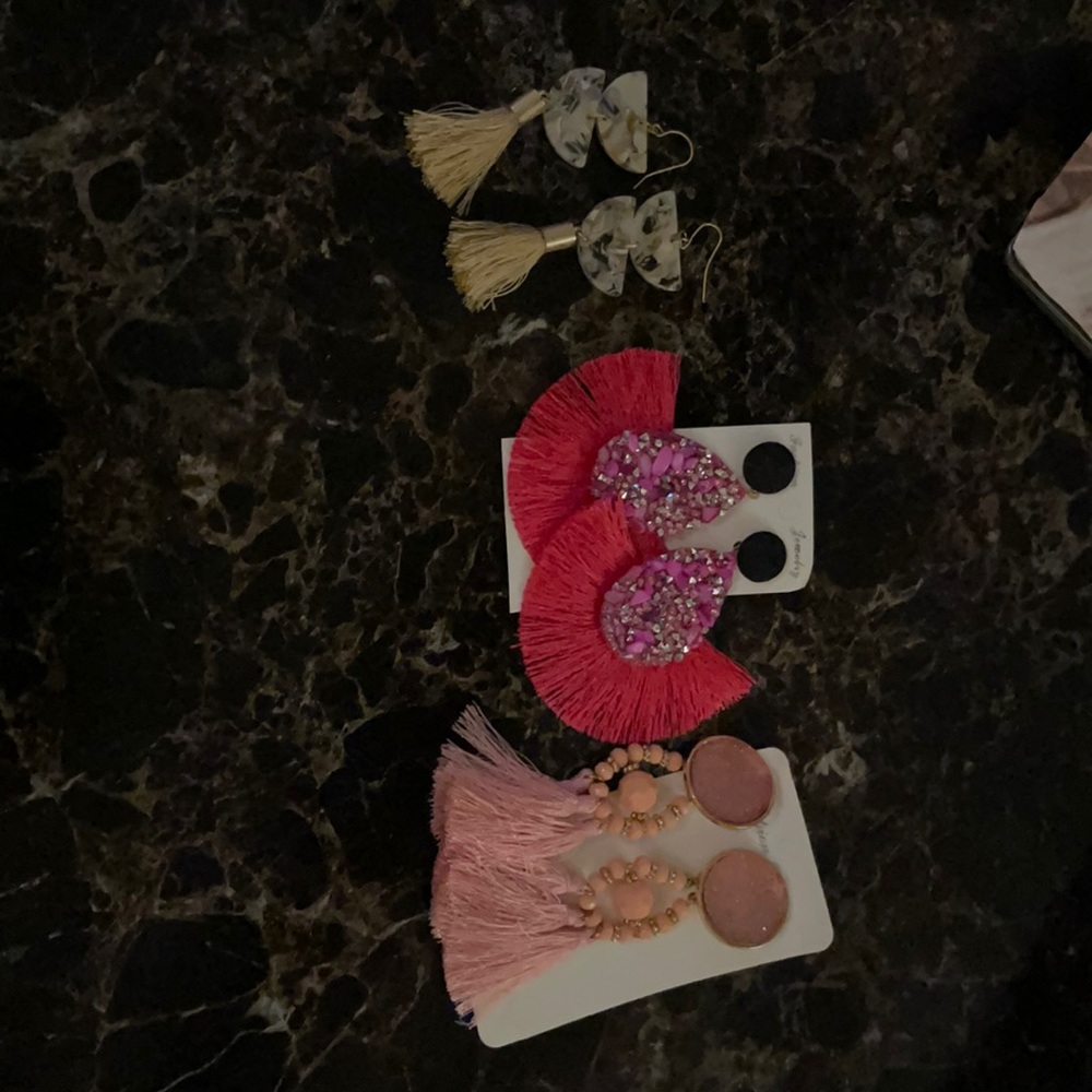 3 pairs of earrings.  Brand new